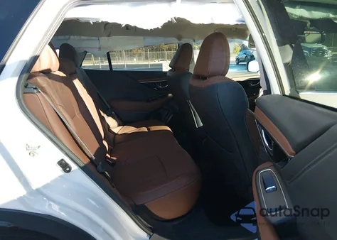 2022 Subaru Outback Touring z USA, uszkodzony, nr VIN 4S4BTAPC8N3214757